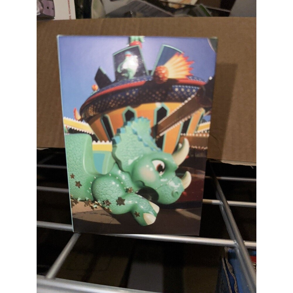 2021 Animal Kingdom Triceratop Spin 25th Anniversary LE 1000 Magic Band